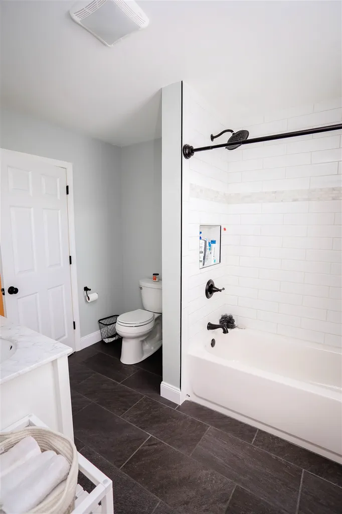 27 Hunting Ridge Lane Milton VT 05468