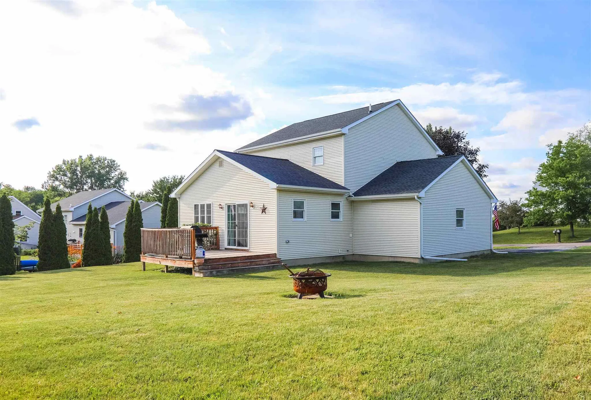 27 Hunting Ridge Lane Milton VT 05468