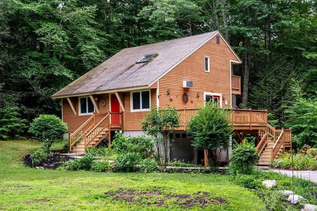 19 Littlebrook Lane Eliot ME 03903