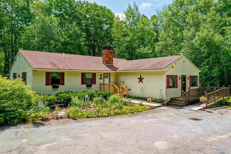 346 Chester Turnpike Candia NH 03034