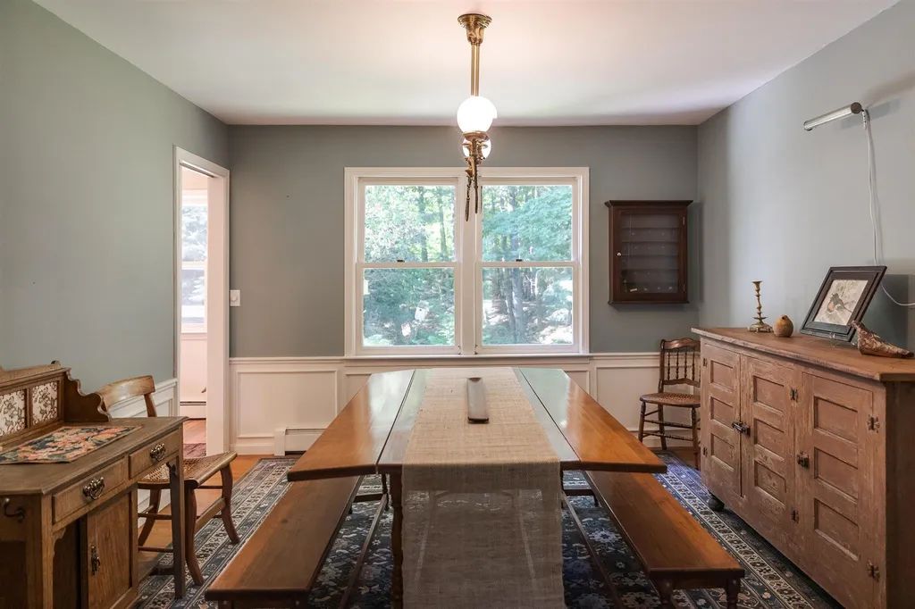 154 Gardenside Lane Shelburne VT 05482