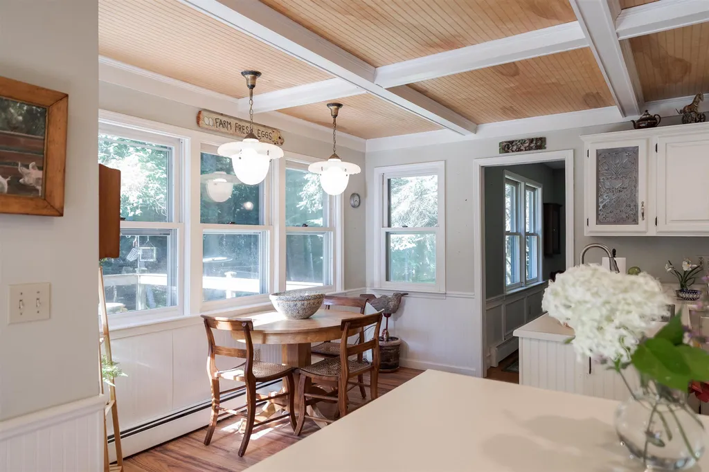 154 Gardenside Lane Shelburne VT 05482