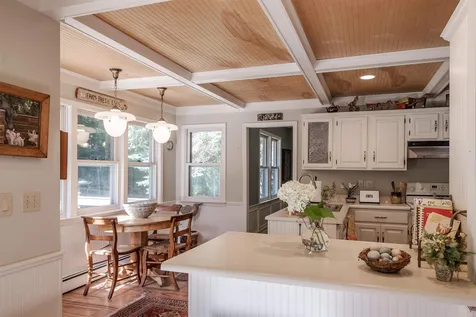 154 Gardenside Lane Shelburne VT 05482