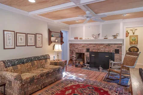 154 Gardenside Lane Shelburne VT 05482