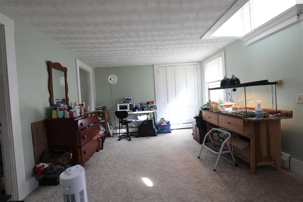171 Nashua Street Milford NH 03055