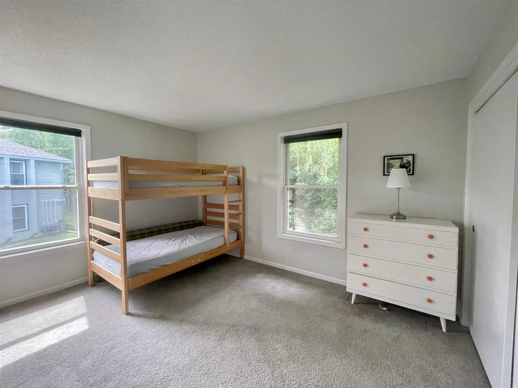 153 Ledgewood Circle Burlington VT 05401