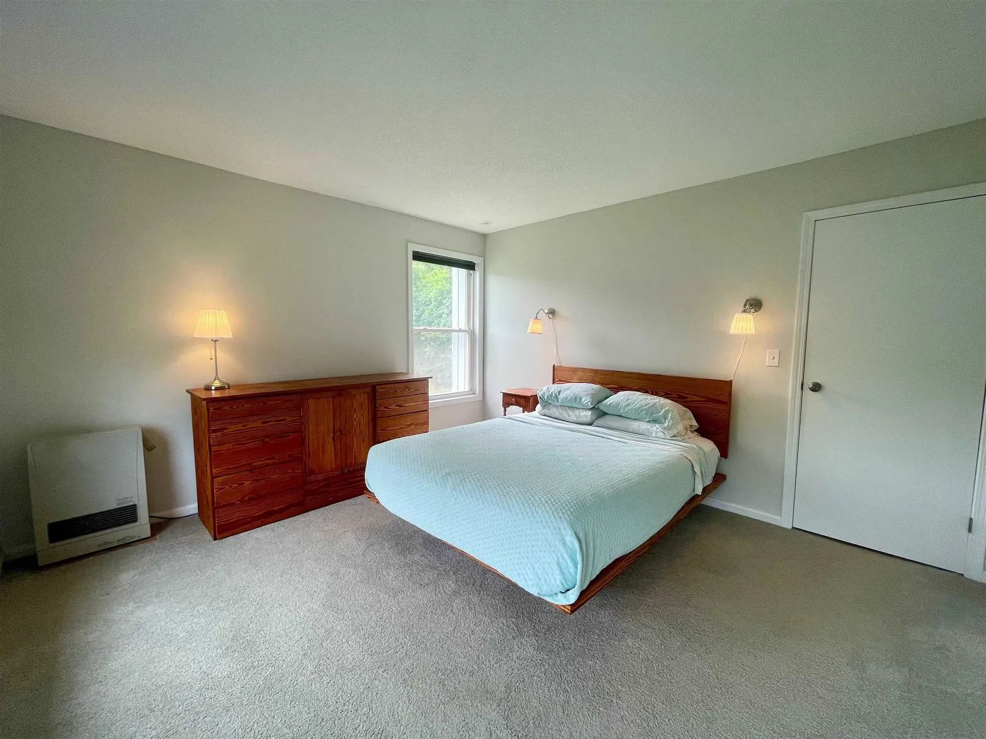 153 Ledgewood Circle Burlington VT 05401