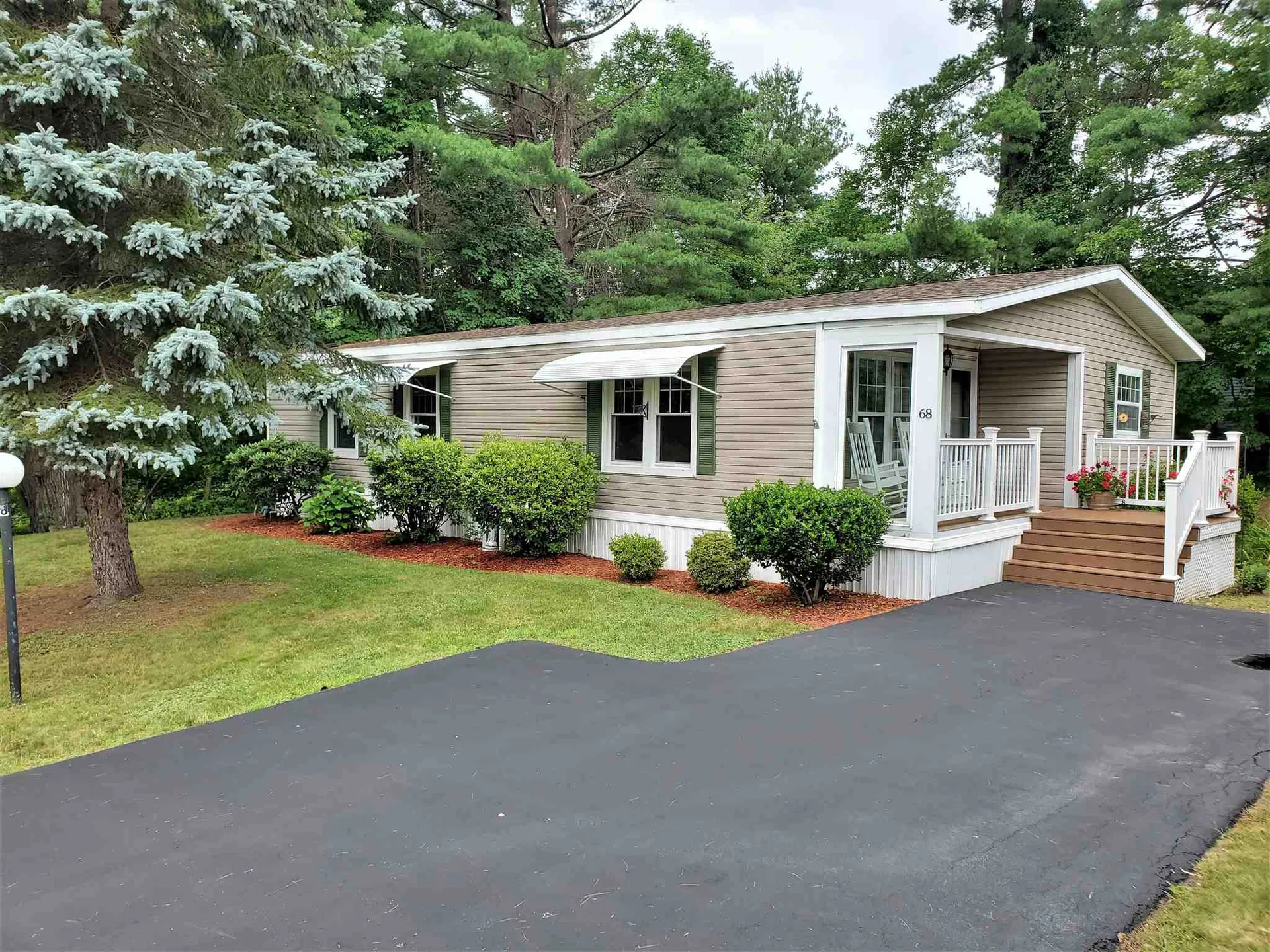 68 Zachary Drive Hooksett NH 03106