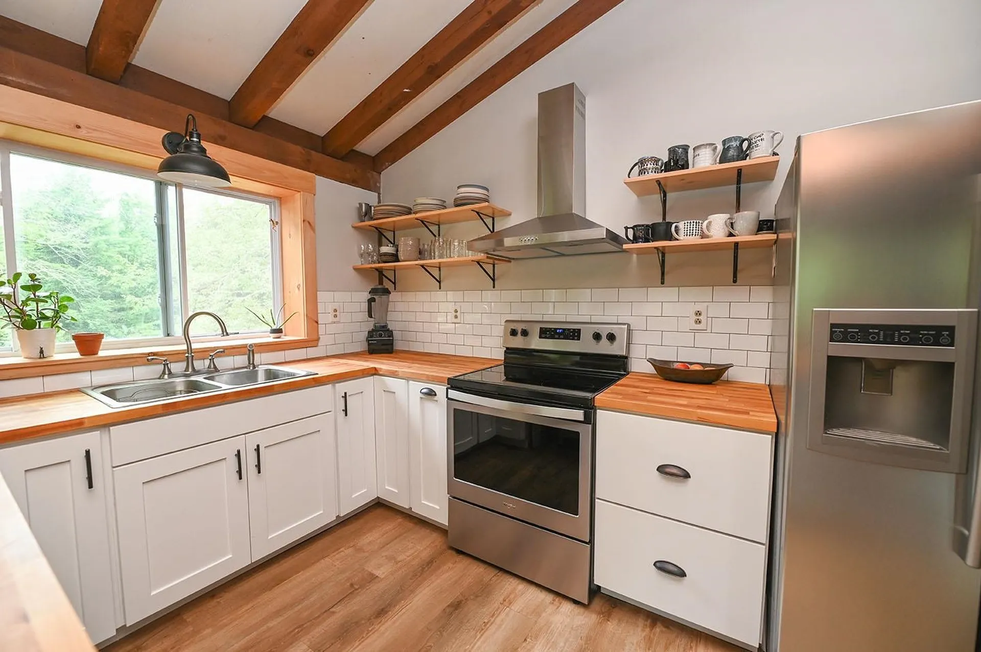 103 Island Pond Road Derry NH 03038