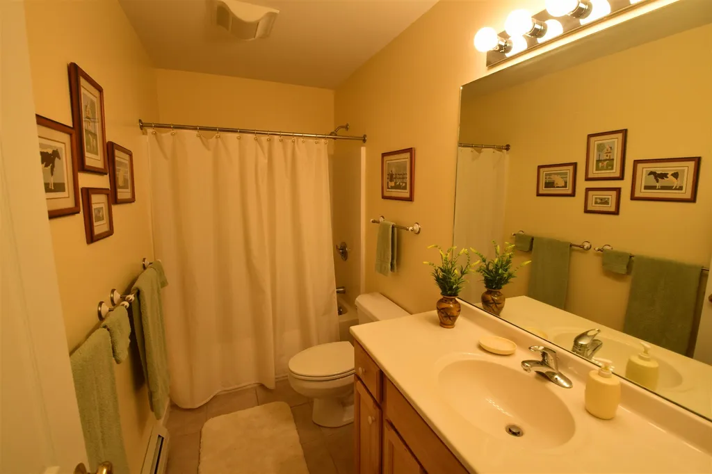 3 Lavoie Drive Essex VT 05452