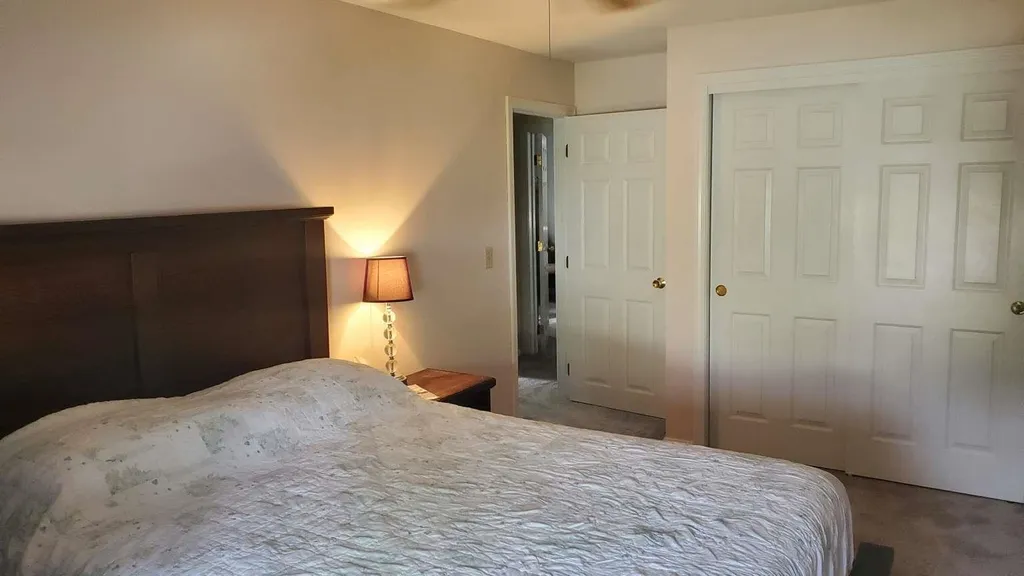 27 Roy Street Nashua NH 03060