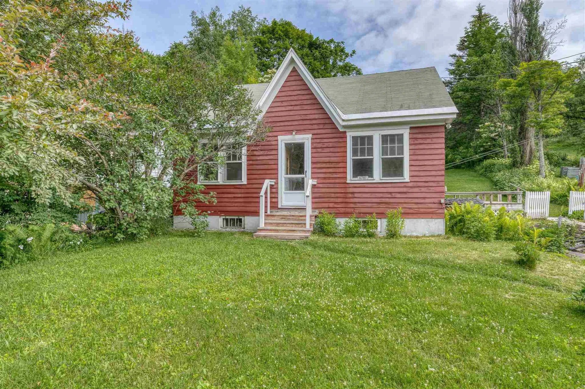 6781 Us Route 4 Bridgewater VT 05034