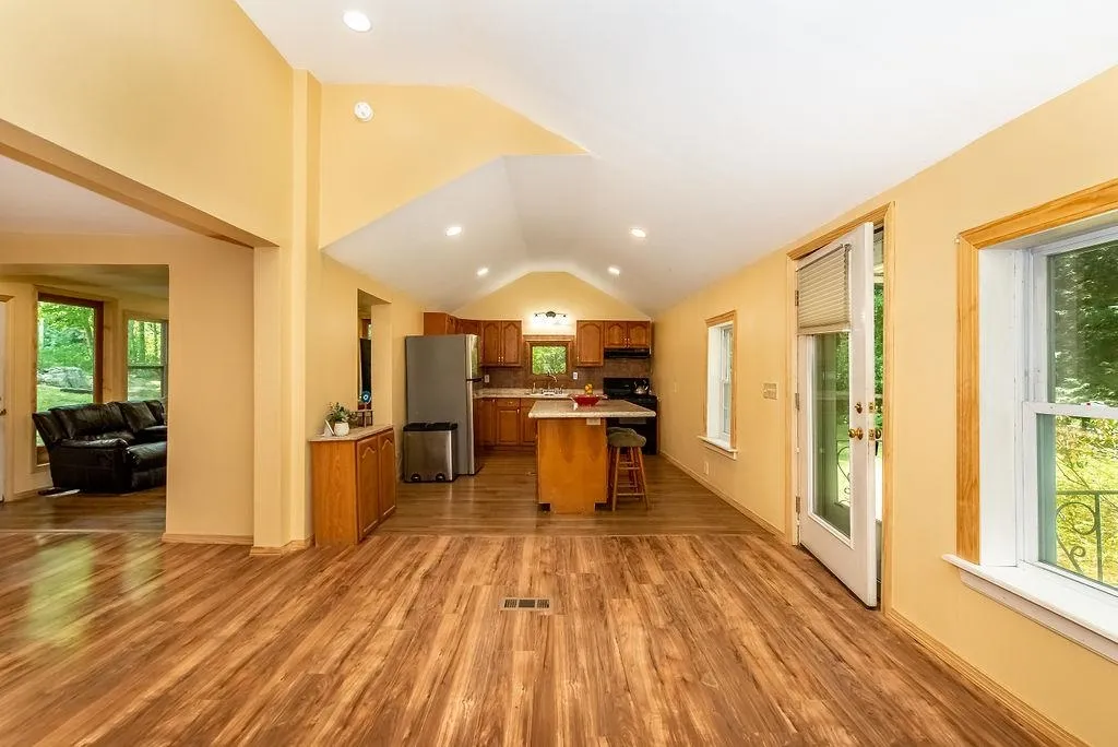 105 Harvey Lake Road Northwood NH 03261