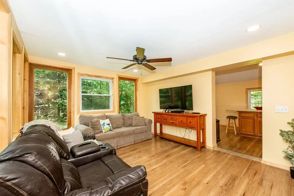 105 Harvey Lake Road Northwood NH 03261