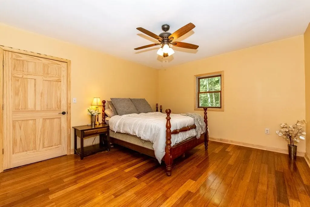 105 Harvey Lake Road Northwood NH 03261