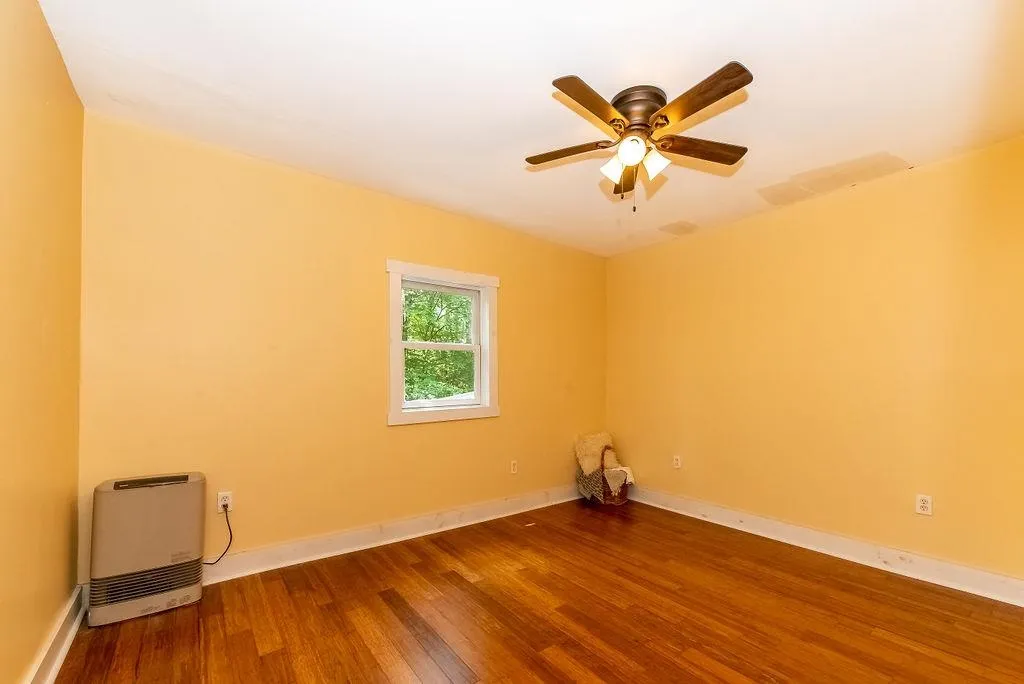 105 Harvey Lake Road Northwood NH 03261