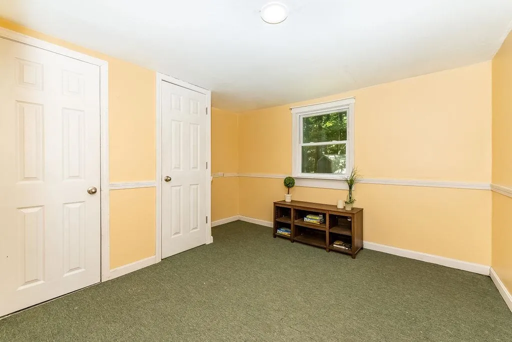 105 Harvey Lake Road Northwood NH 03261