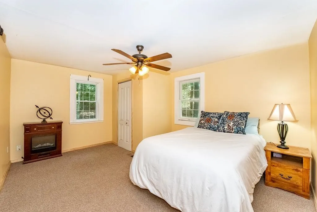 105 Harvey Lake Road Northwood NH 03261