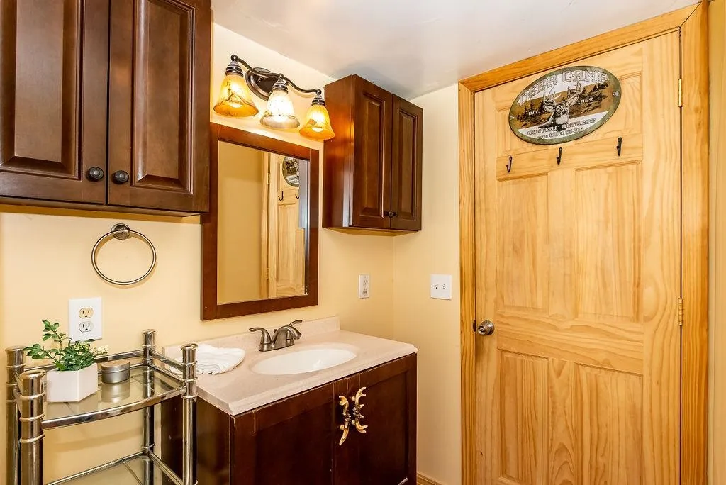 105 Harvey Lake Road Northwood NH 03261