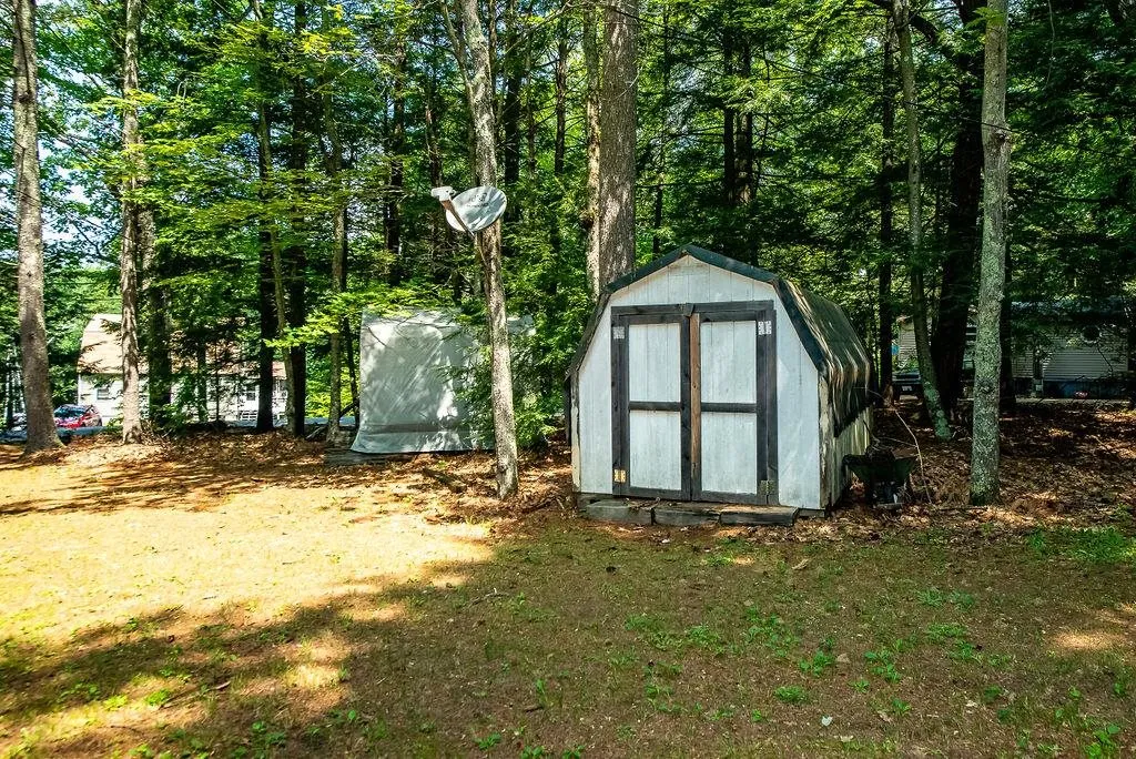105 Harvey Lake Road Northwood NH 03261