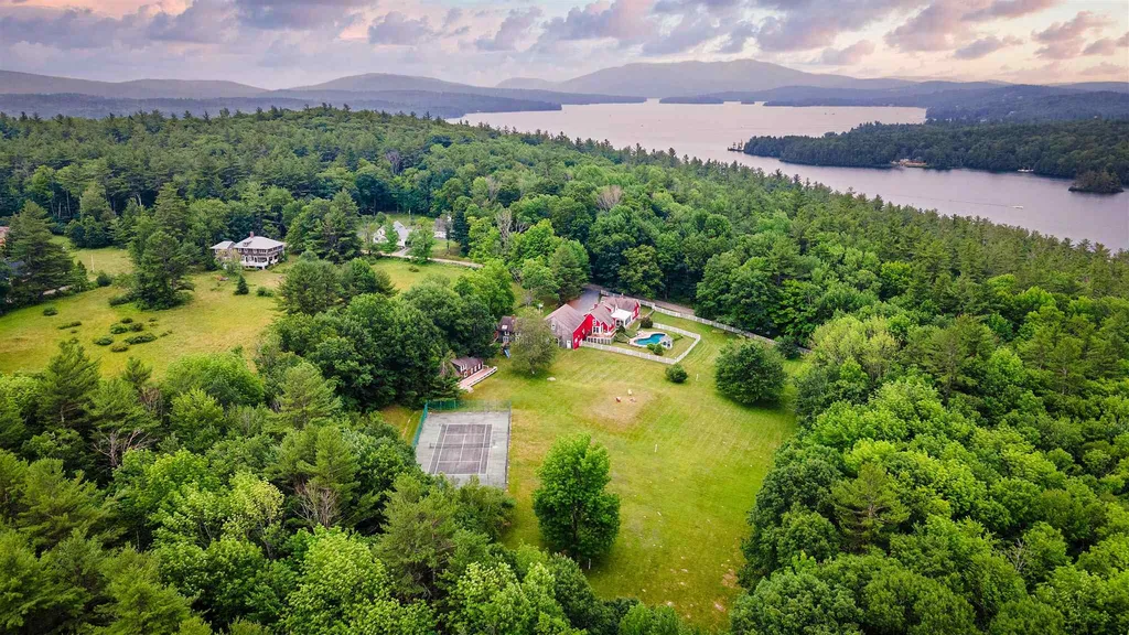 228 Davis Hill Road New London NH 03257