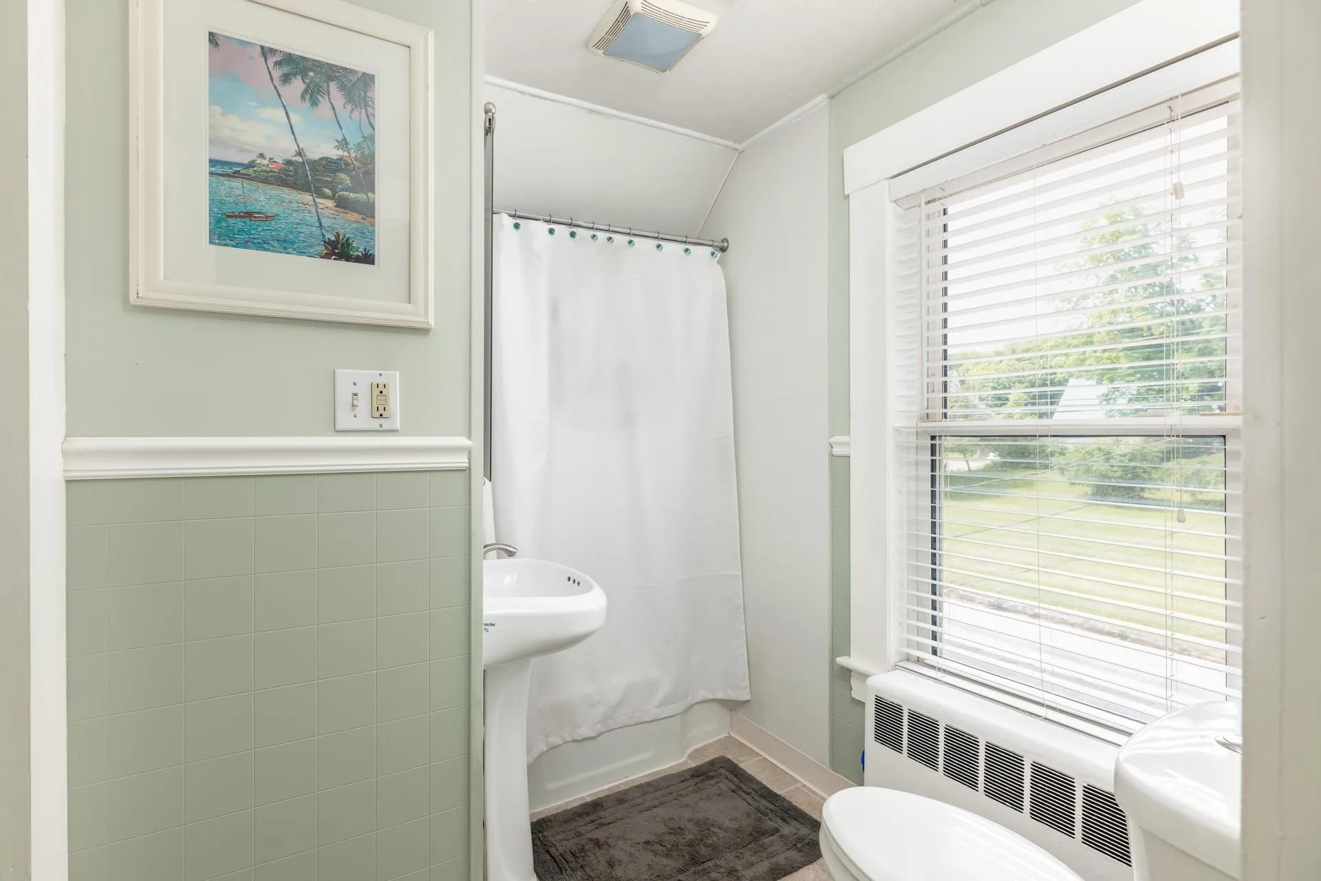 38 Winter Street Laconia NH 03246