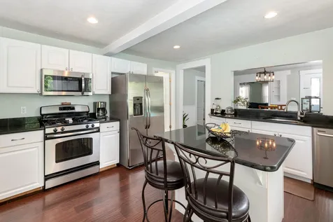 38 Winter Street Laconia NH 03246