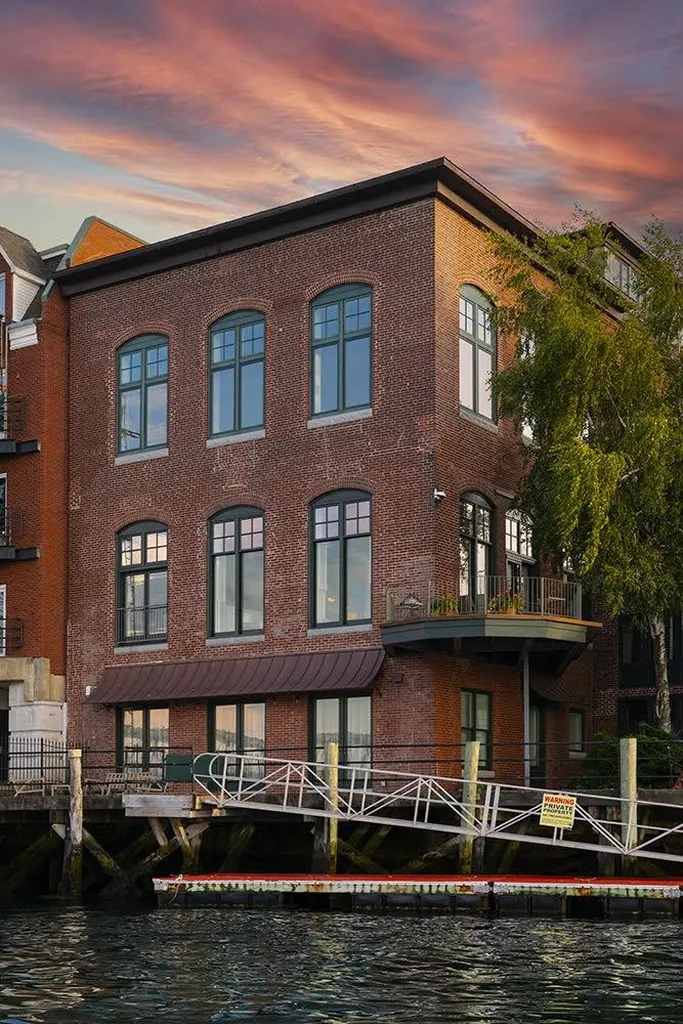117 Bow Street Portsmouth NH 03801