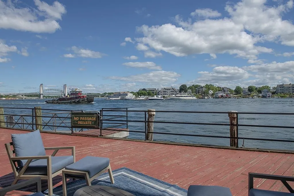 117 Bow Street Portsmouth NH 03801