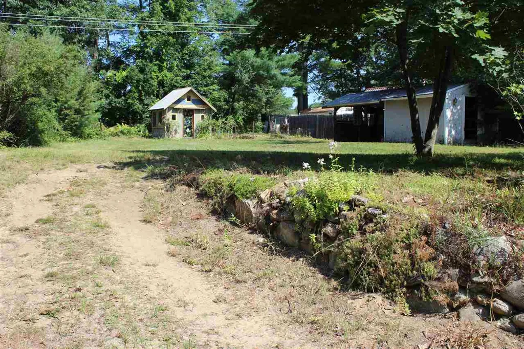 20 Circle Drive Meredith NH 03253