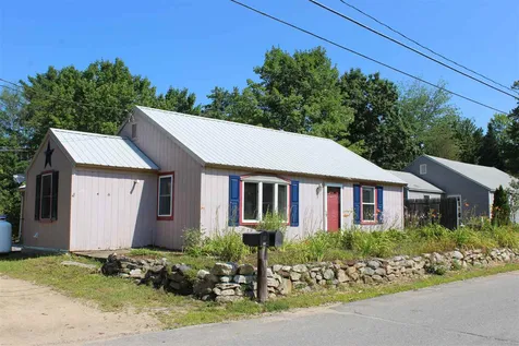 20 Circle Drive Meredith NH 03253