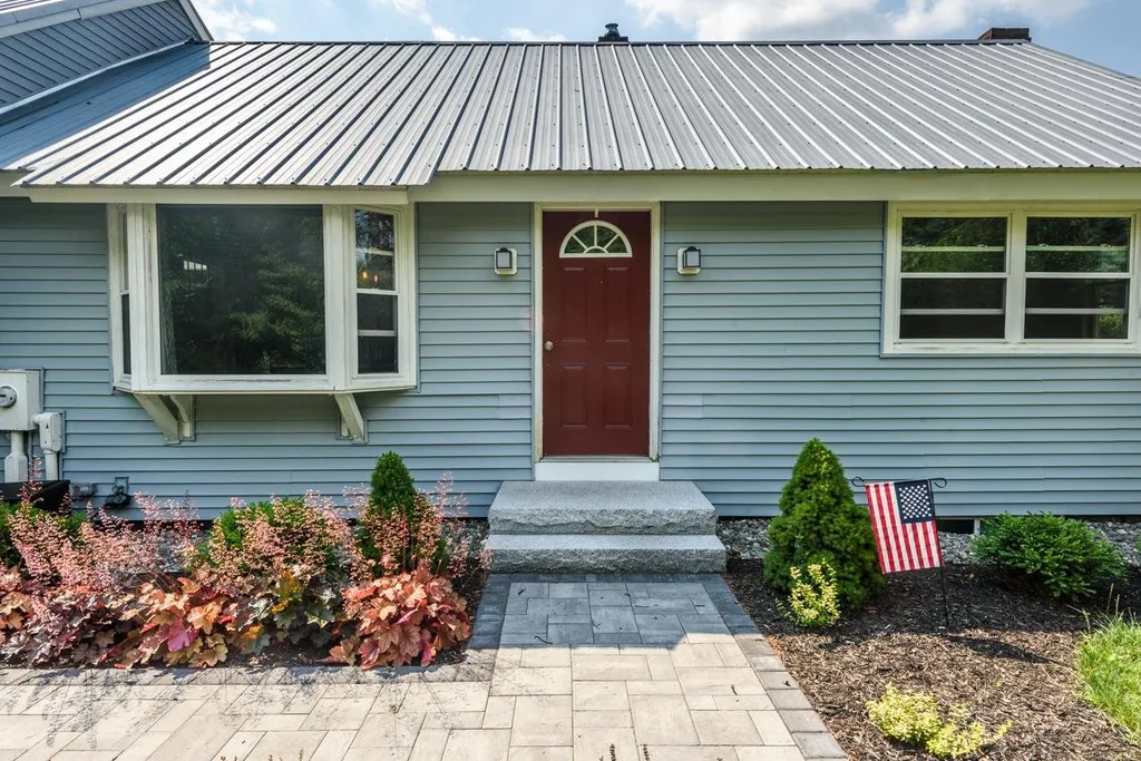 132 Union Road Stratham NH 03885