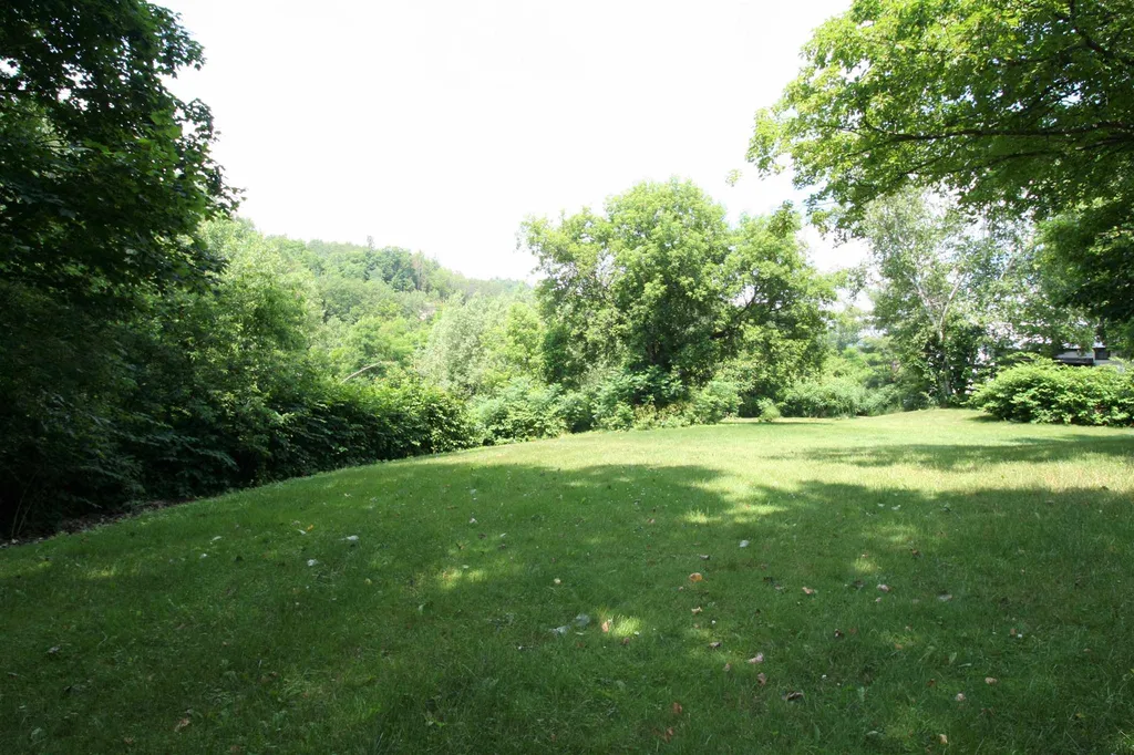 228 River Street Bethel VT 05032