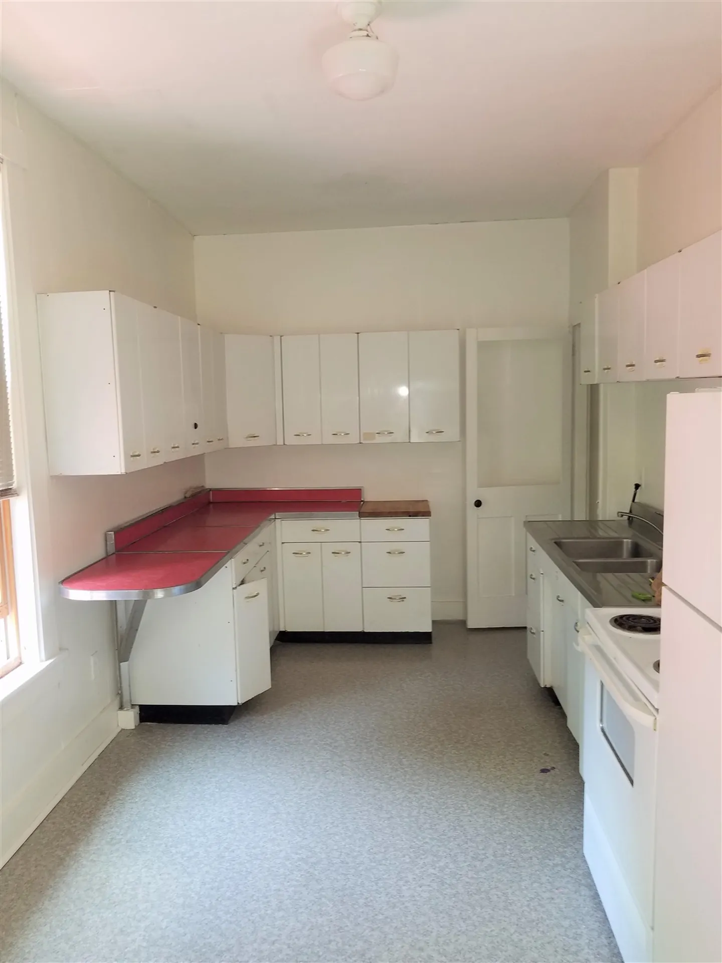 228 River Street Bethel VT 05032