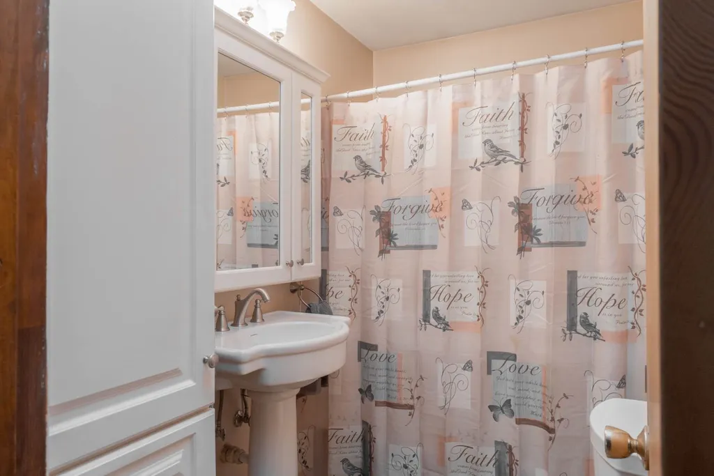 293 Porters Point Road Colchester VT 05446