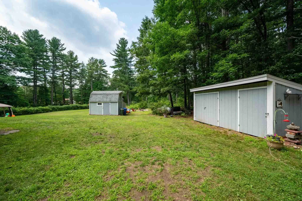 157 High Range Road Londonderry NH 03053