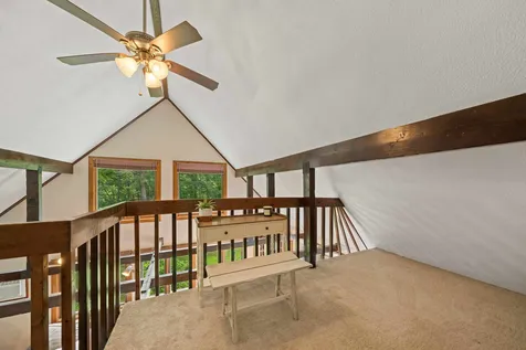157 High Range Road Londonderry NH 03053
