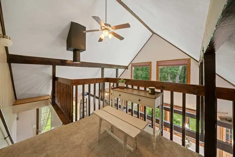 157 High Range Road Londonderry NH 03053