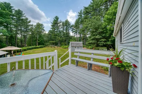 157 High Range Road Londonderry NH 03053