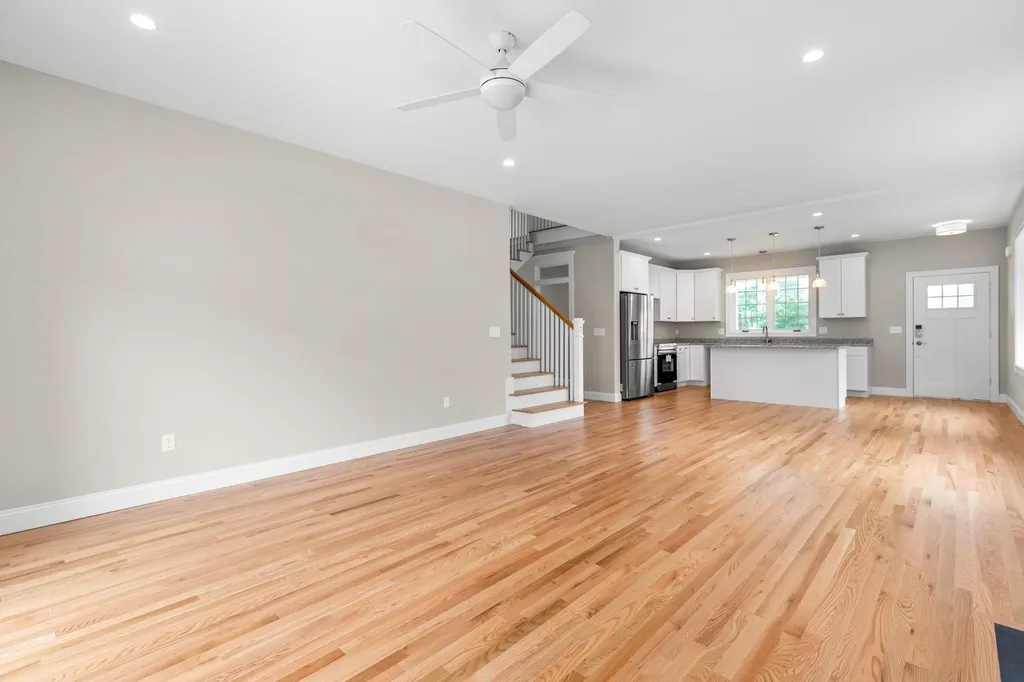 11 Glenwood Avenue Dover NH 03820