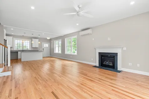 11 Glenwood Avenue Dover NH 03820