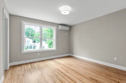 11 Glenwood Avenue Dover NH 03820