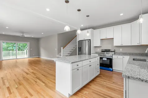 11 Glenwood Avenue Dover NH 03820