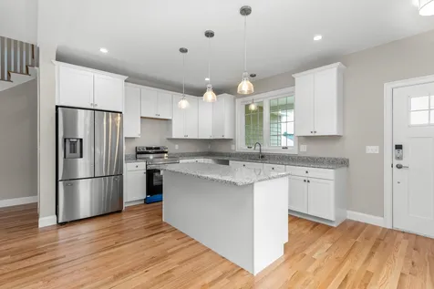 11 Glenwood Avenue Dover NH 03820