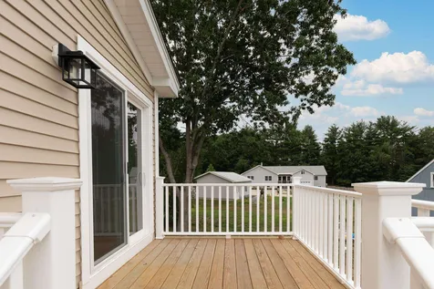 11 Glenwood Avenue Dover NH 03820