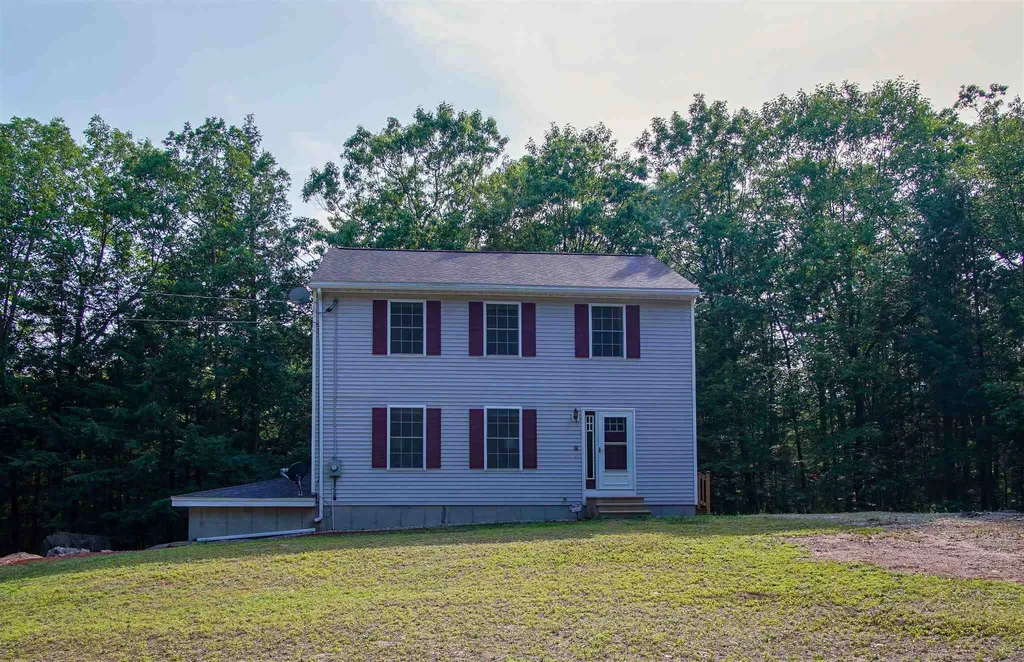 61 Rumford Drive Webster NH 03303
