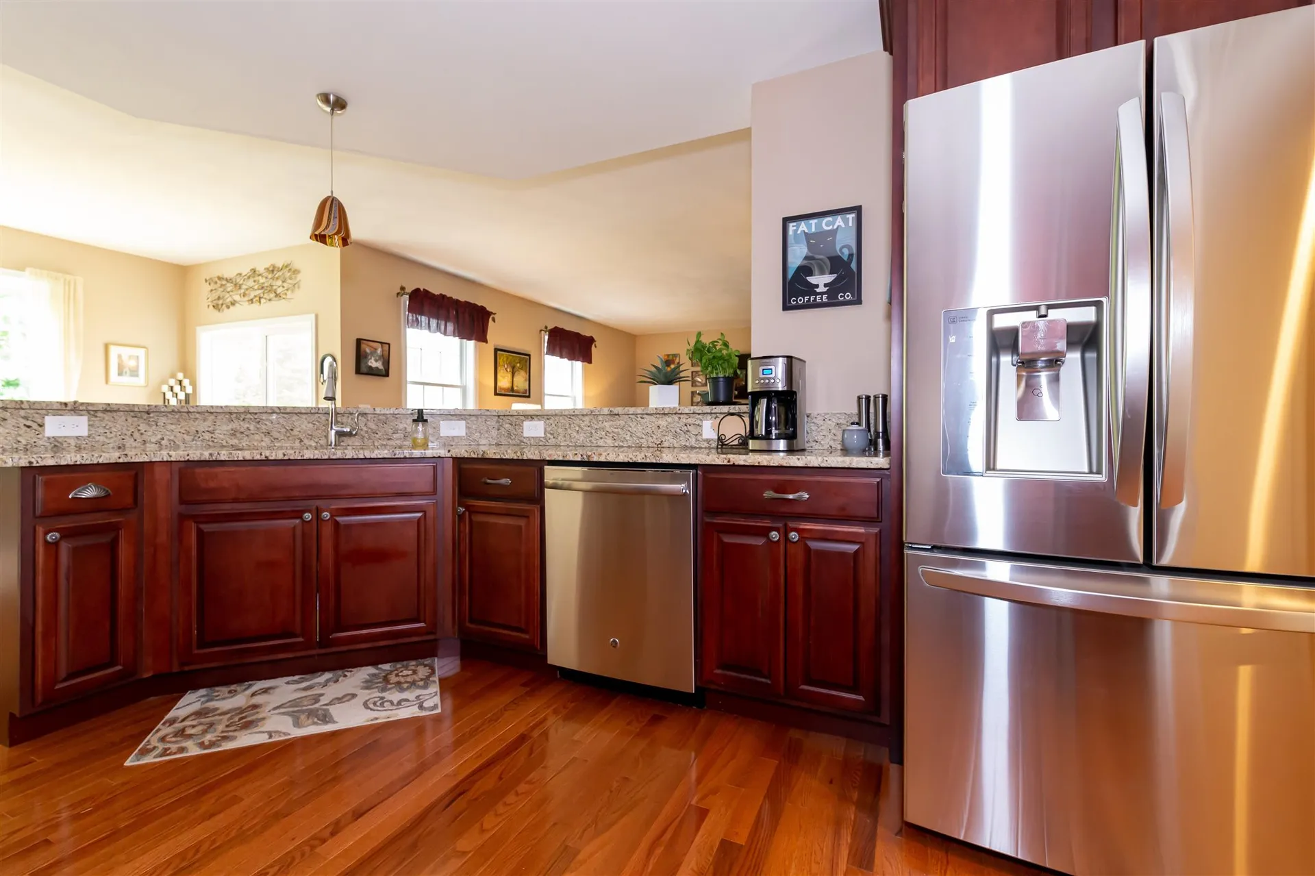 27 Nathaniel Way Auburn NH 03032