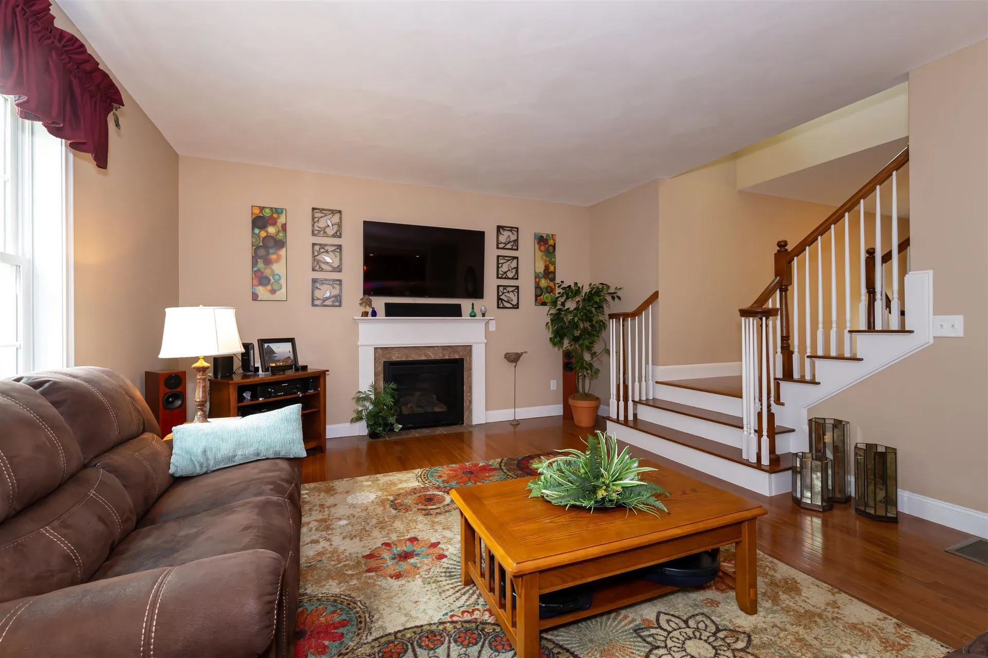 27 Nathaniel Way Auburn NH 03032