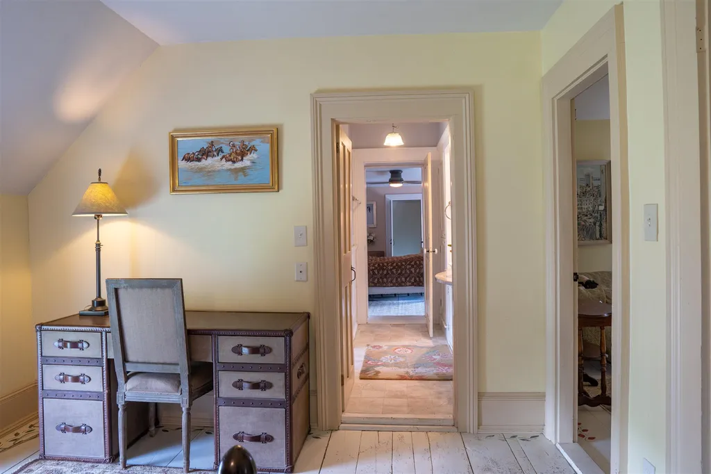 271 Whitney Hill Road Tunbridge VT 05077