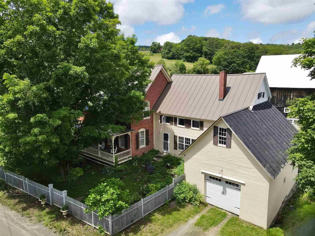 271 Whitney Hill Road Tunbridge VT 05077